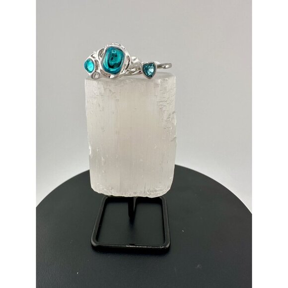 Free People Silver & Blue Stone Rings Set Of 2 Size 6 & 8 Unique Design - Picture 4 of 7